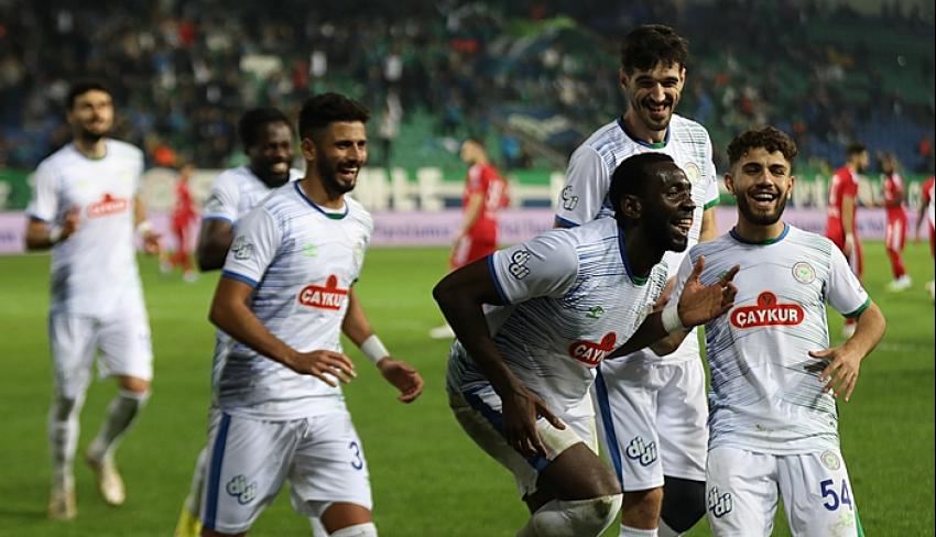 Çaykur Rizespor Evinde Boluspor