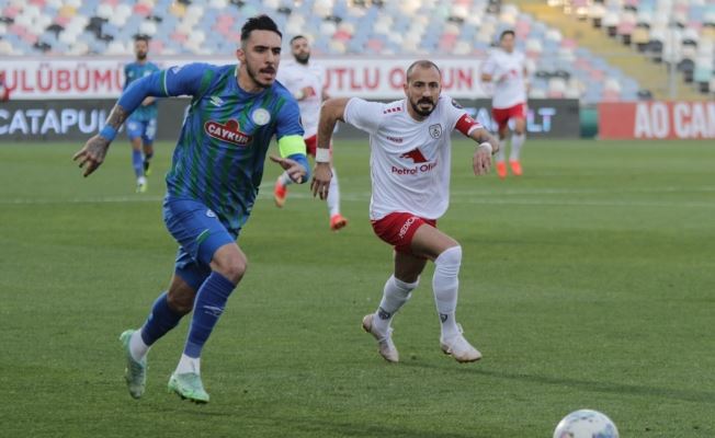 Çaykur Rizespor İlk Yarıyı 30 Puanla Kapattı