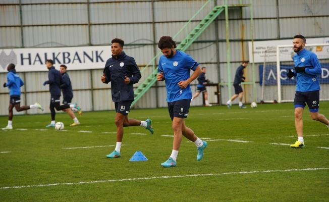 Çaykur Rizespor Kasımpaşa maçı hazırlıklarına devam ediyor