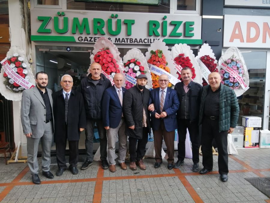 ZÜMRÜT RİZE GAZETESİ 73 YAŞINDA