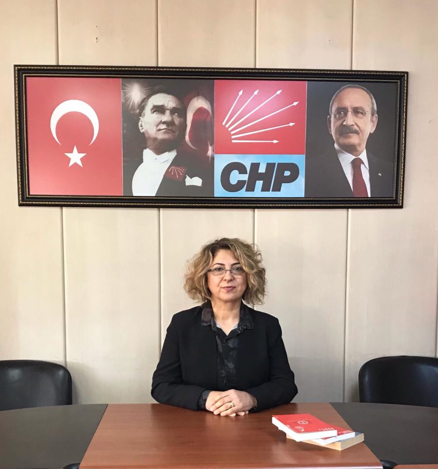 CHP RİZE KADIN KOLLARINDAN CİNAYETE TEPKİ, “İSTANBUL SÖZLEŞMESİ GÖZDEN GEÇİRİLMELİ”	