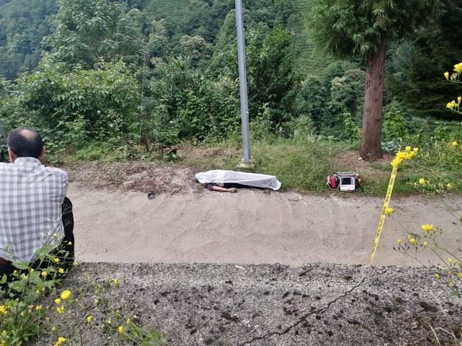 Elektrik Direğinden Düştü Hayatını Kaybetti