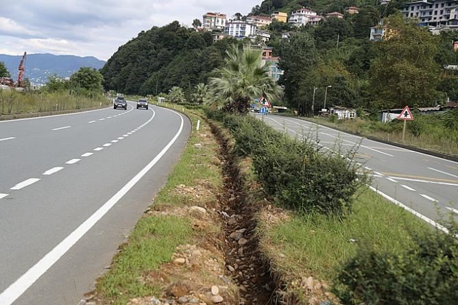 Bozkale Söğütlü Arası Işıklandırma çalışmaları başladı