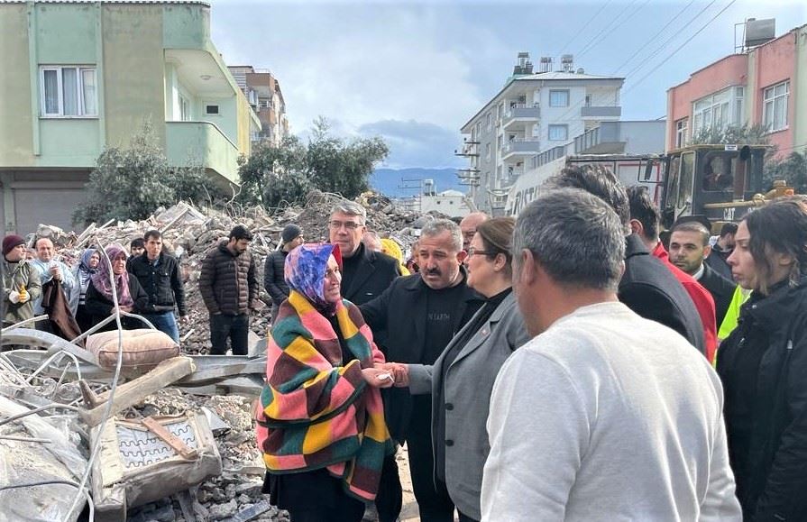 “DEPREMDEN ETKİLENEN 10 İLE PSİKOSOSYAL DESTEK PERSONELİ SEVK EDİLDİ”