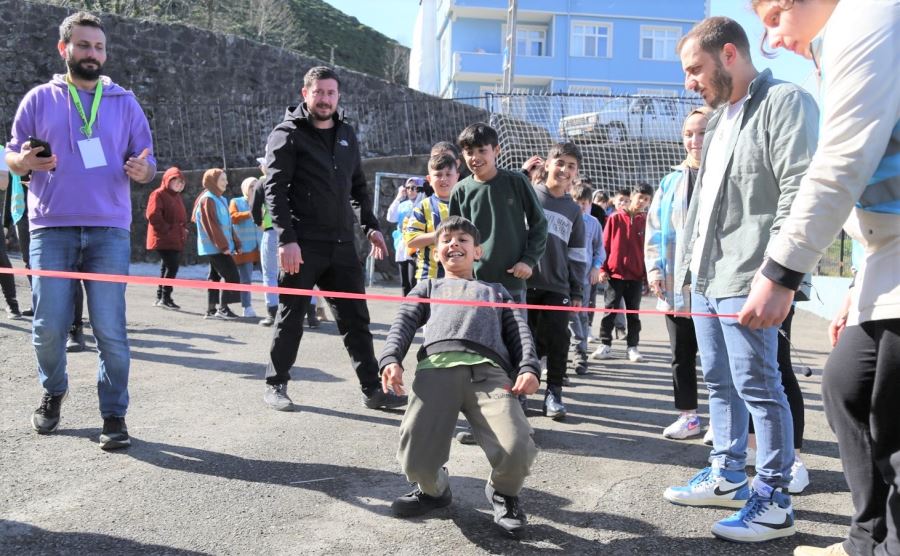 RİBEGEM, KÖY OKULLARINA YÖNELİK ETKİNLERİNE DEVAM EDİYOR