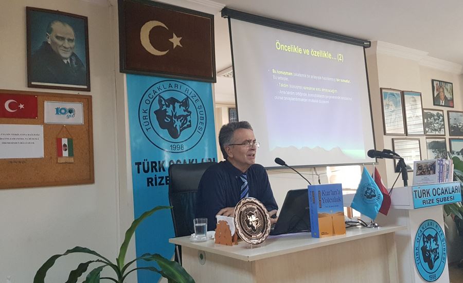 TIP FAKÜLTESİ ESKİ DEKANI PROF. DR. ŞABAN ŞİMŞEK, “KUR’AN’A YOLCULUK” KİTABIYLA TANITIM VE İMZA PROGRAMI YAPTI