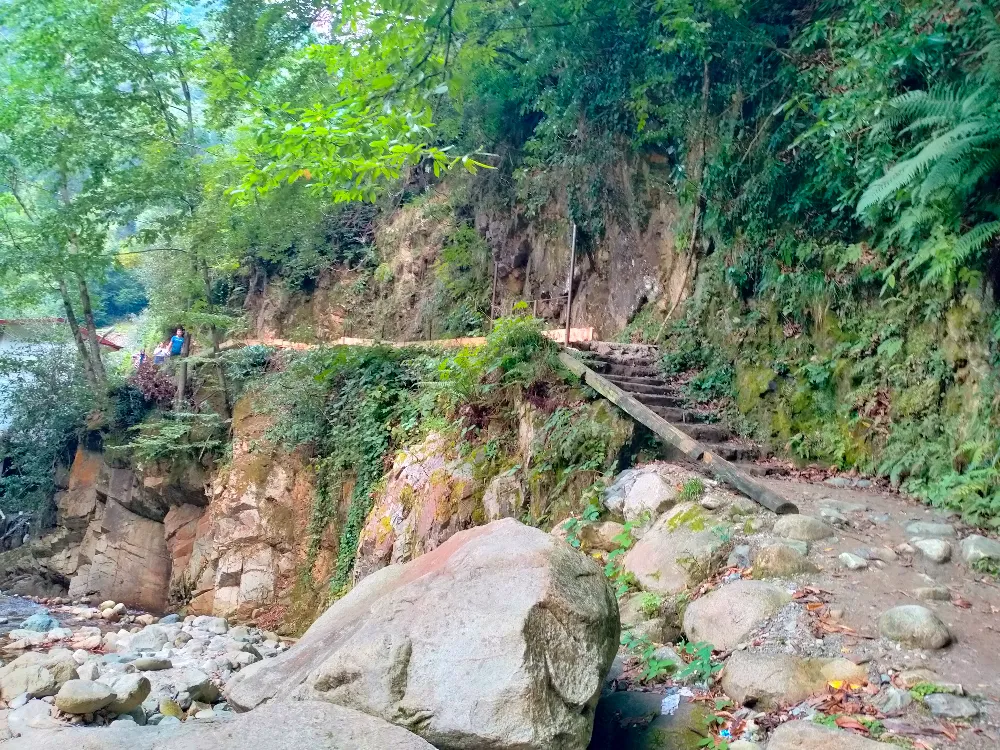 ŞİFALI SUYUN YOLU YAPILDI 