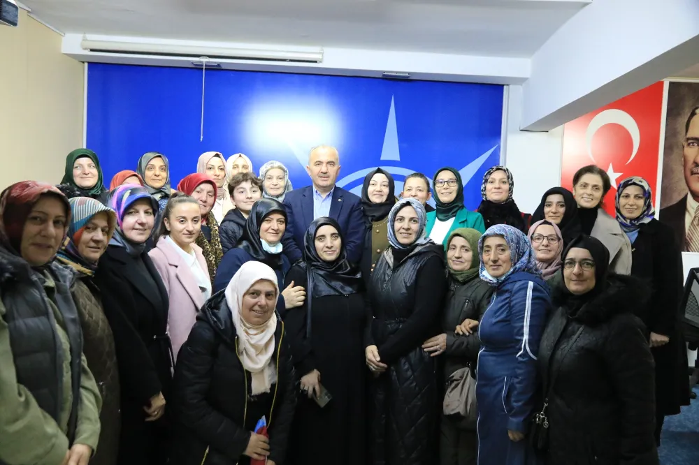 RİZE BELEDİYE BAŞKANLIĞINA YENİDEN ADAY GÖSTERİLEN BAŞKAN METİN