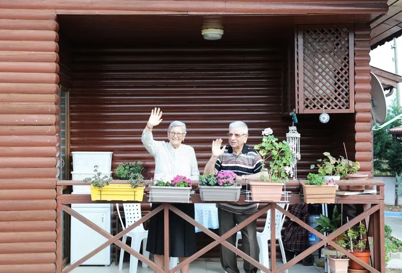 YAŞLI VE ENGELLİ AYLIKLARI DÜZENLİ ÖDENİYOR