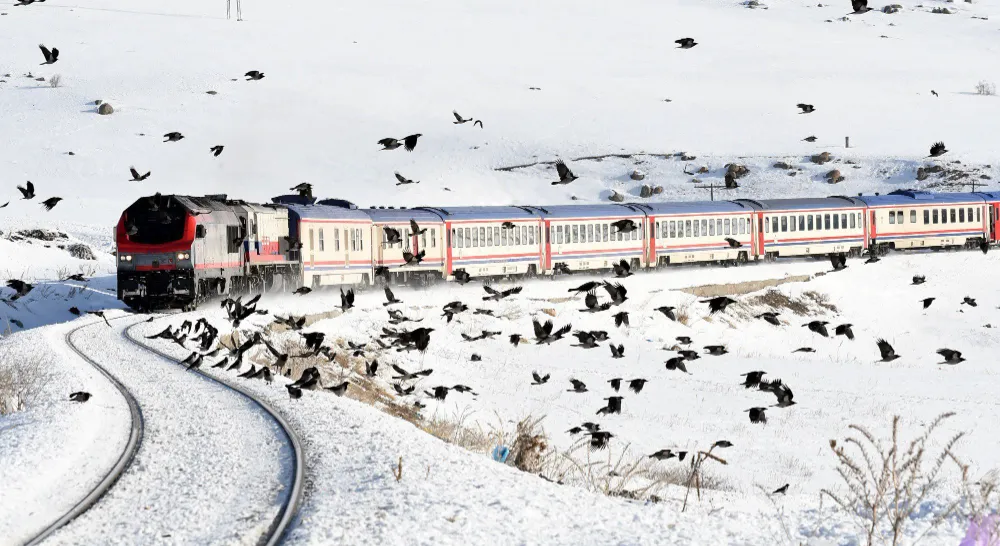 “TÜRKİYE TURİSTİK TRENİ SEVDİ”