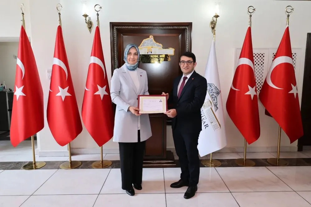 Çayelili Hemşehrimiz Hocalar Kaymakam V. Hakan KARA yabancı dil eğitimine katılmak üzere görevinden ayrıldı