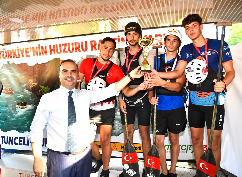 ÇAYKURSPOR RAFTİNG U19 ERKEKLER TUNCELİ’DE TÜRKİYE KULÜPLER KUPASI ŞAMPİYONU OLDU