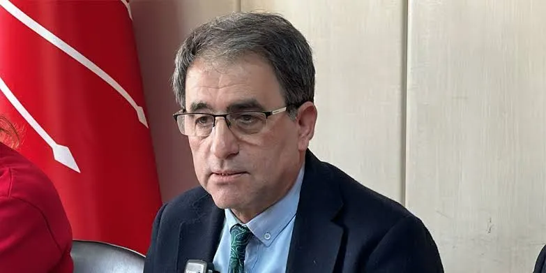 Cumhuriyet Halk Partisi (CHP) Rize İl Başkanı Saltuk Deniz,