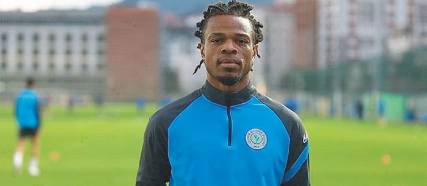 Rizesporlu Loic Remy Ameliyat Edildi