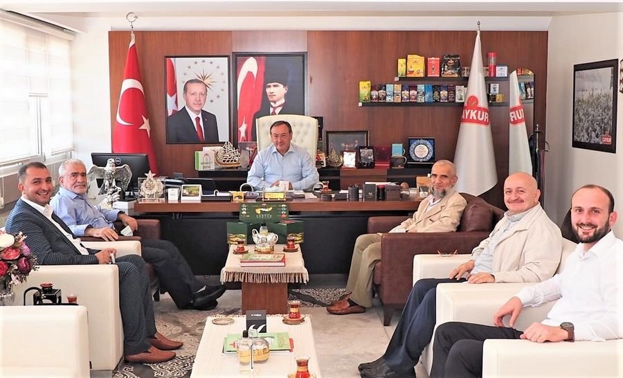 RİZE İRŞAD VAKFINDAN ÇAYKUR GENEL MÜDÜRÜ ALİME