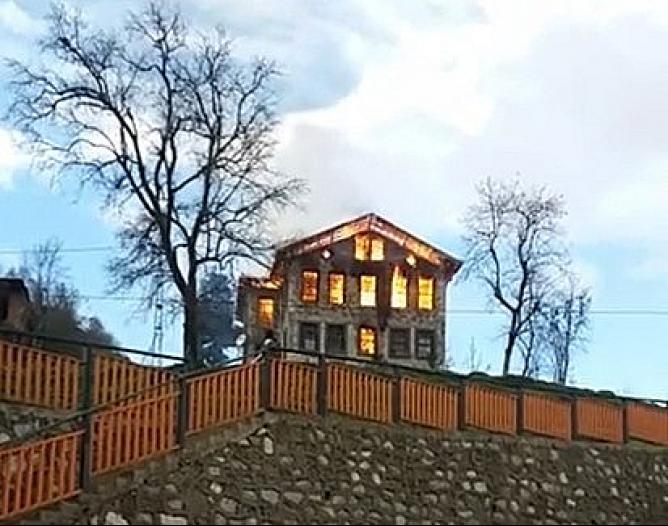 Tarihi Konak Kül Oldu